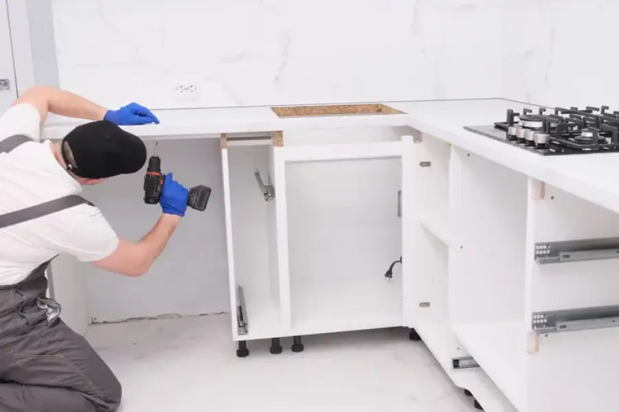 Common Mistakes To Avoid During Cabinet Repair Projects in Orlando, FL