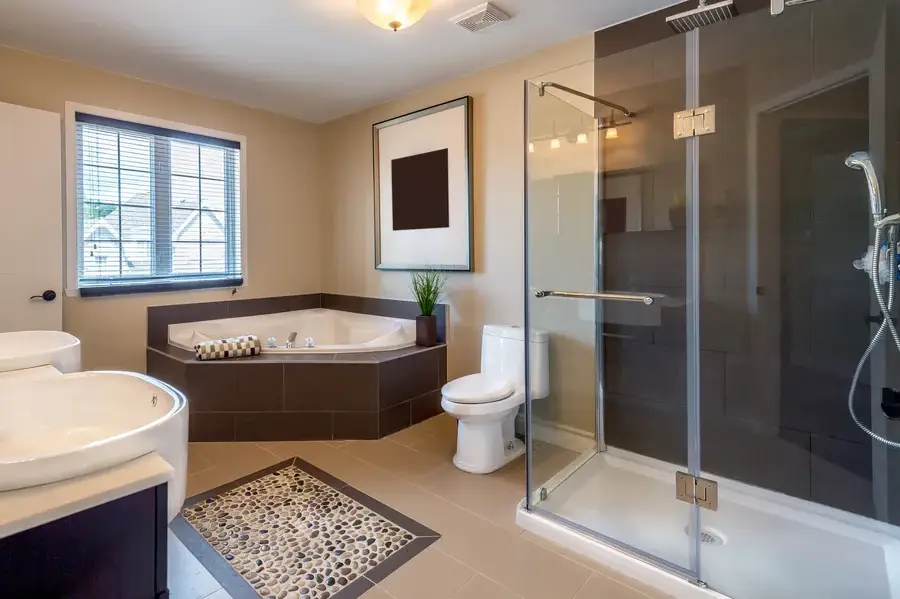 Understanding Tile Options For Bathroom Remodeling in Orlando, FL